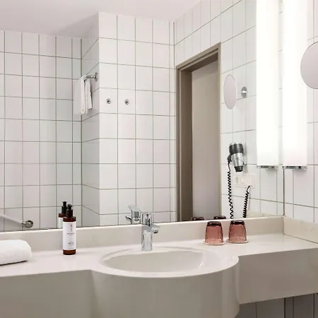 מלון Vienna House Easy By Wyndham Limburg לימבורג אן דר לאהן